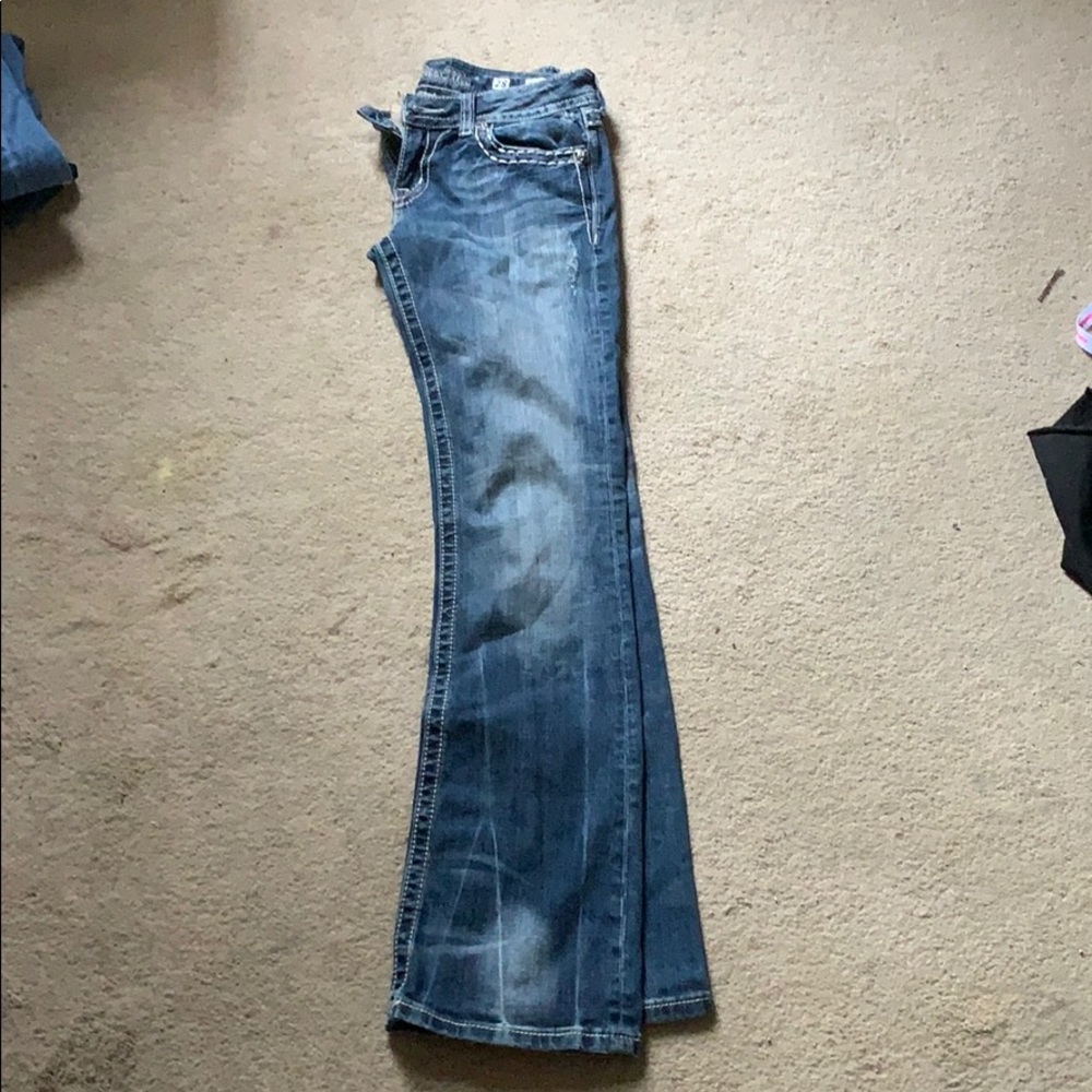 Jeans - Picture 2 of 4